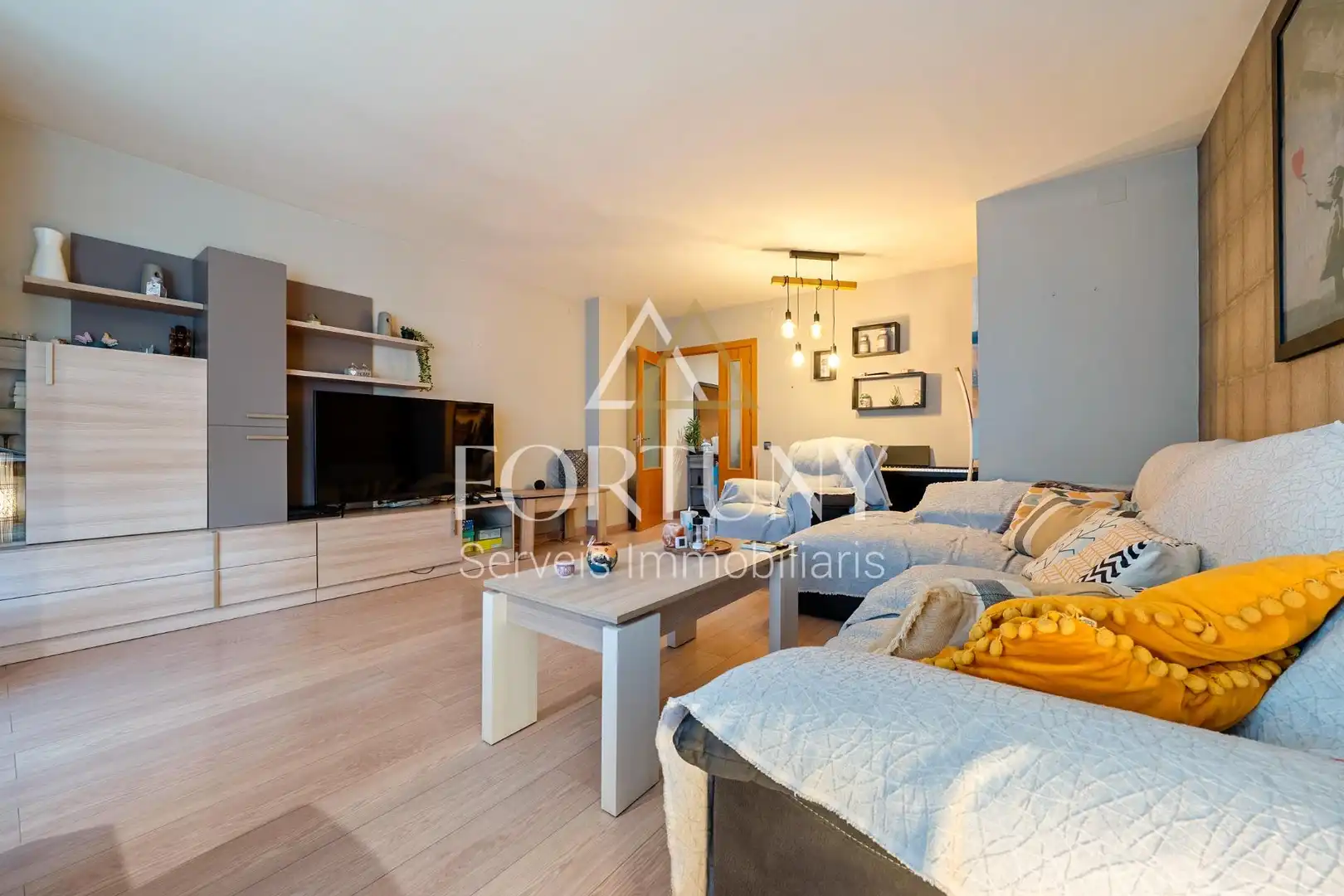 Sala d'estar de Planta baixa en venda en Reus amb Aire condicionat, Terrassa i Balcó