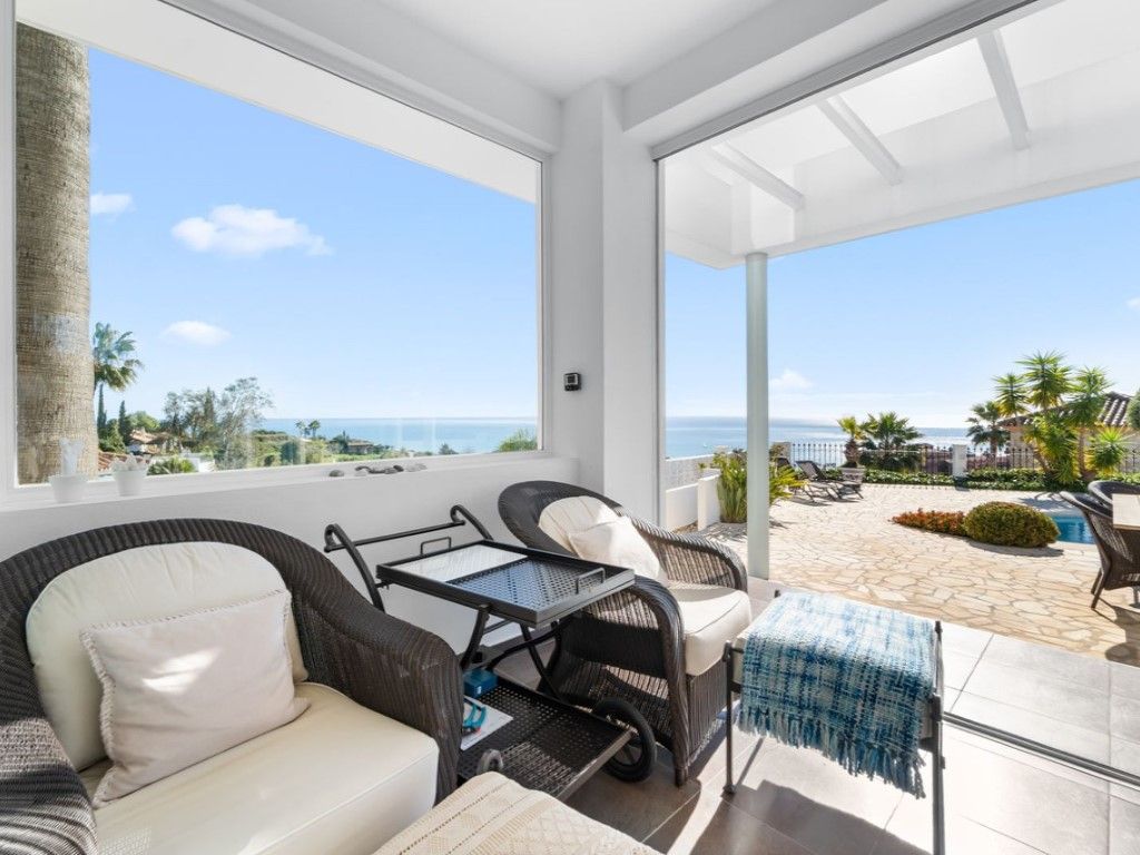 Terrace of House or chalet for sale in Benalmádena  with Air Conditioner, Heating and Private garden