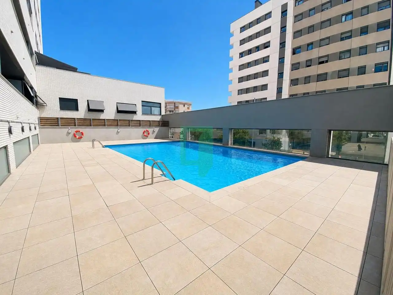 Swimming pool of Flat for rent in Badalona  with Air Conditioner and Terrace