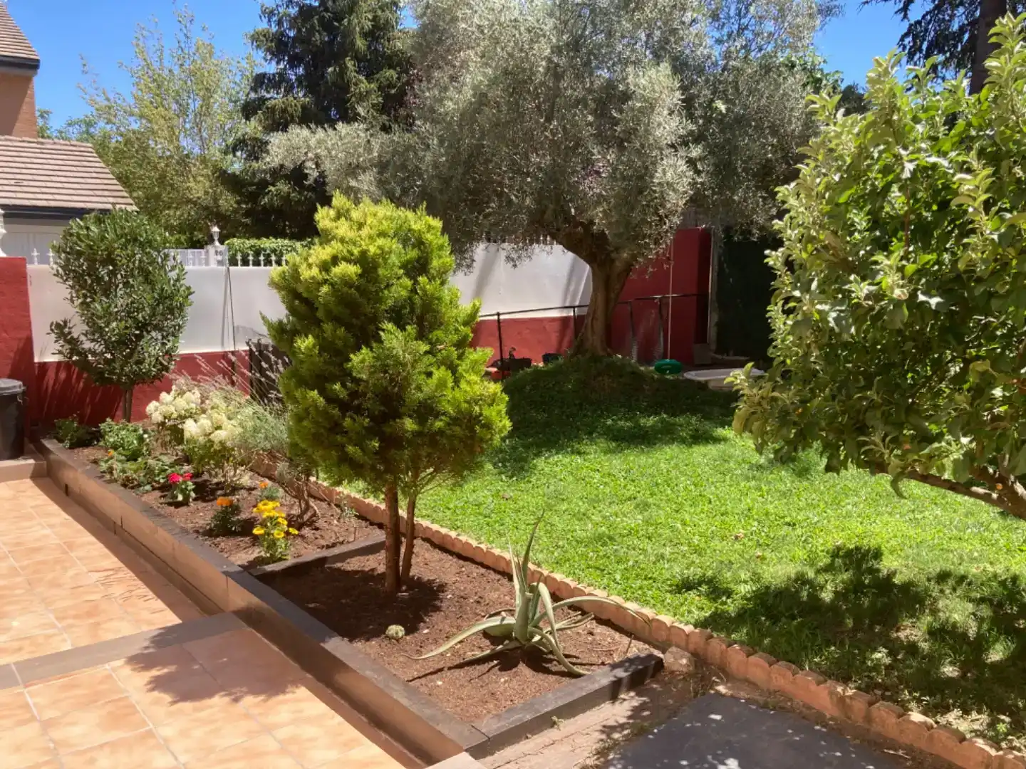 Jardí de Pis en venda en Valdemorillo amb Aire condicionat, Jardí privat i Piscina