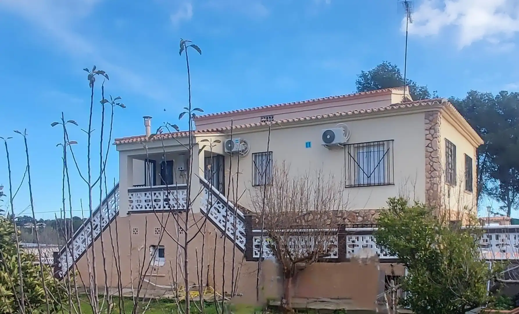 Casa rústica amb piscina en venda a Montserrat, imagen 7