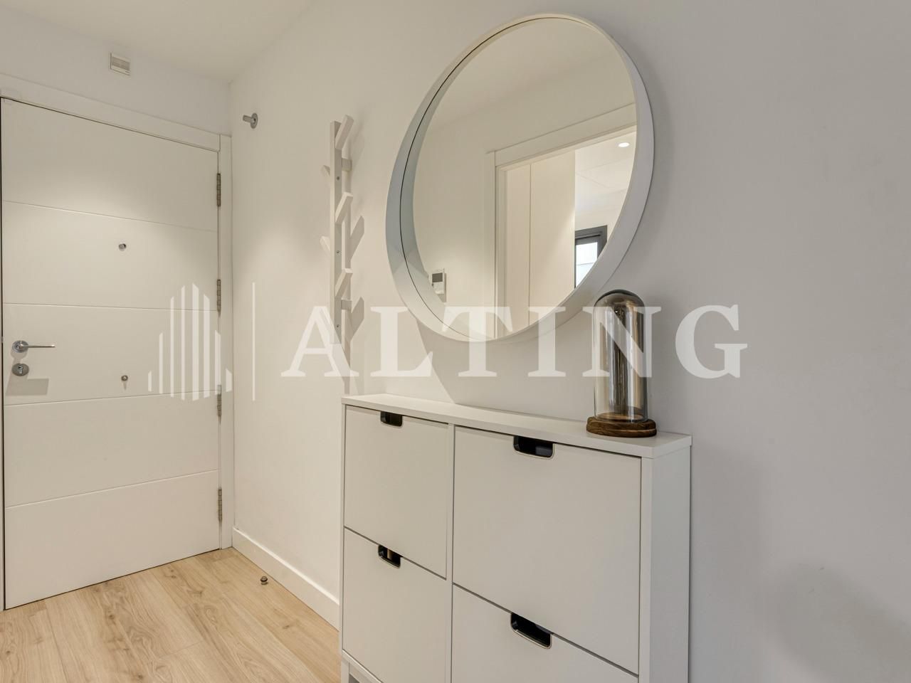 Habitación de Piso en venta en  Barcelona Capital con Calefacción, Parquet y Terraza