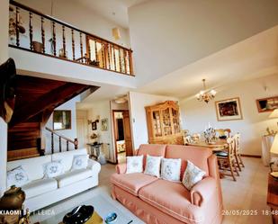 Living room of Flat for sale in Valdemorillo  with Air Conditioner, Heating and Terrace
