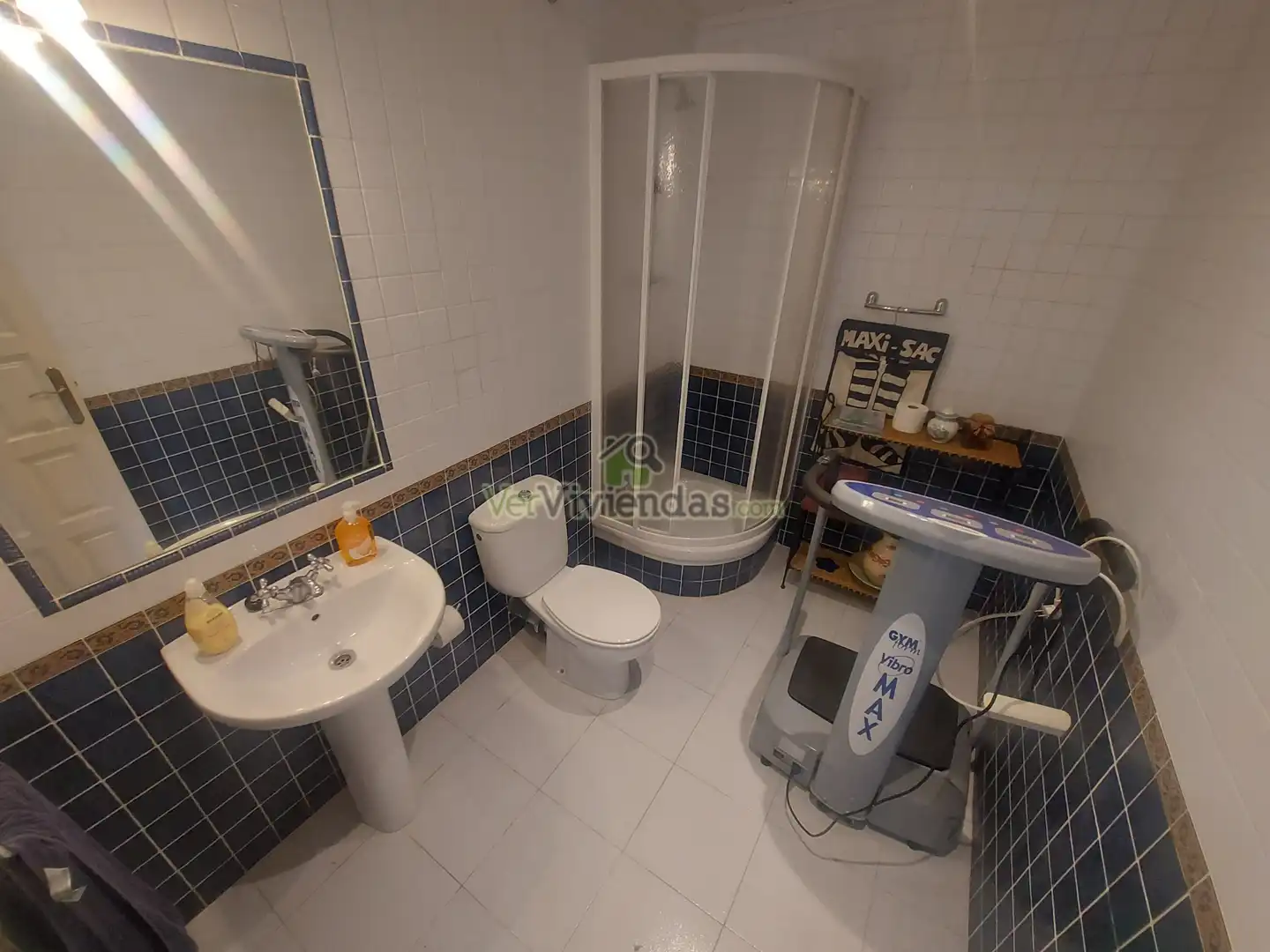 Baño de Casa o chalet en venta en Vallirana con Calefacción, Jardín privado y Terraza