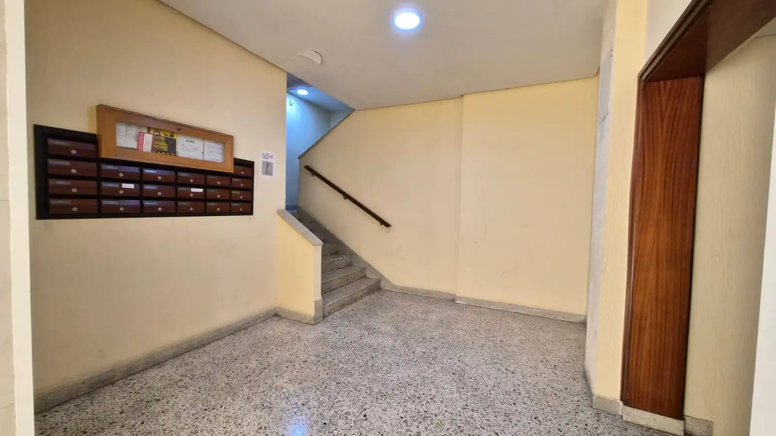 Flat for sale in Madrid  with Air Conditioner, Heating and Storage room