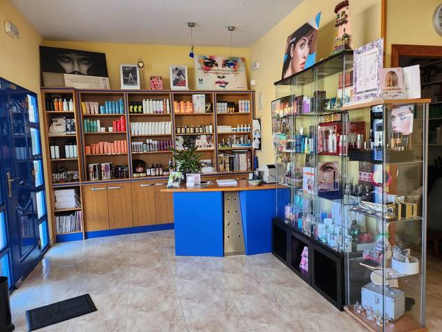 Local comercial en Venta en Valdemaqueda