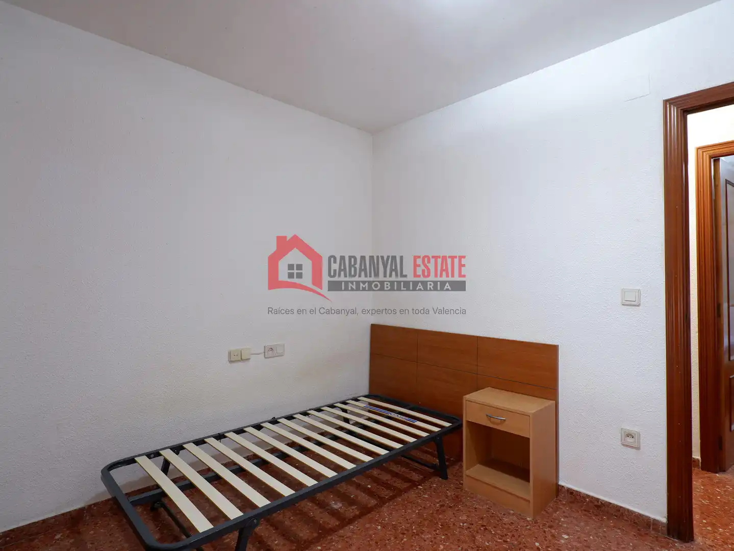 Schlafzimmer von Wohnungen zur Miete in Paterna mit Terrasse und Möbliert