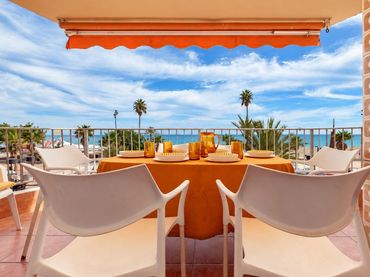 Appartement compact avec ascenseur à vendre à Playa de los Boliches