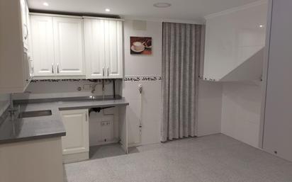 Kitchen of Flat for sale in Palencia Capital  with Heating, Storage room and Balcony