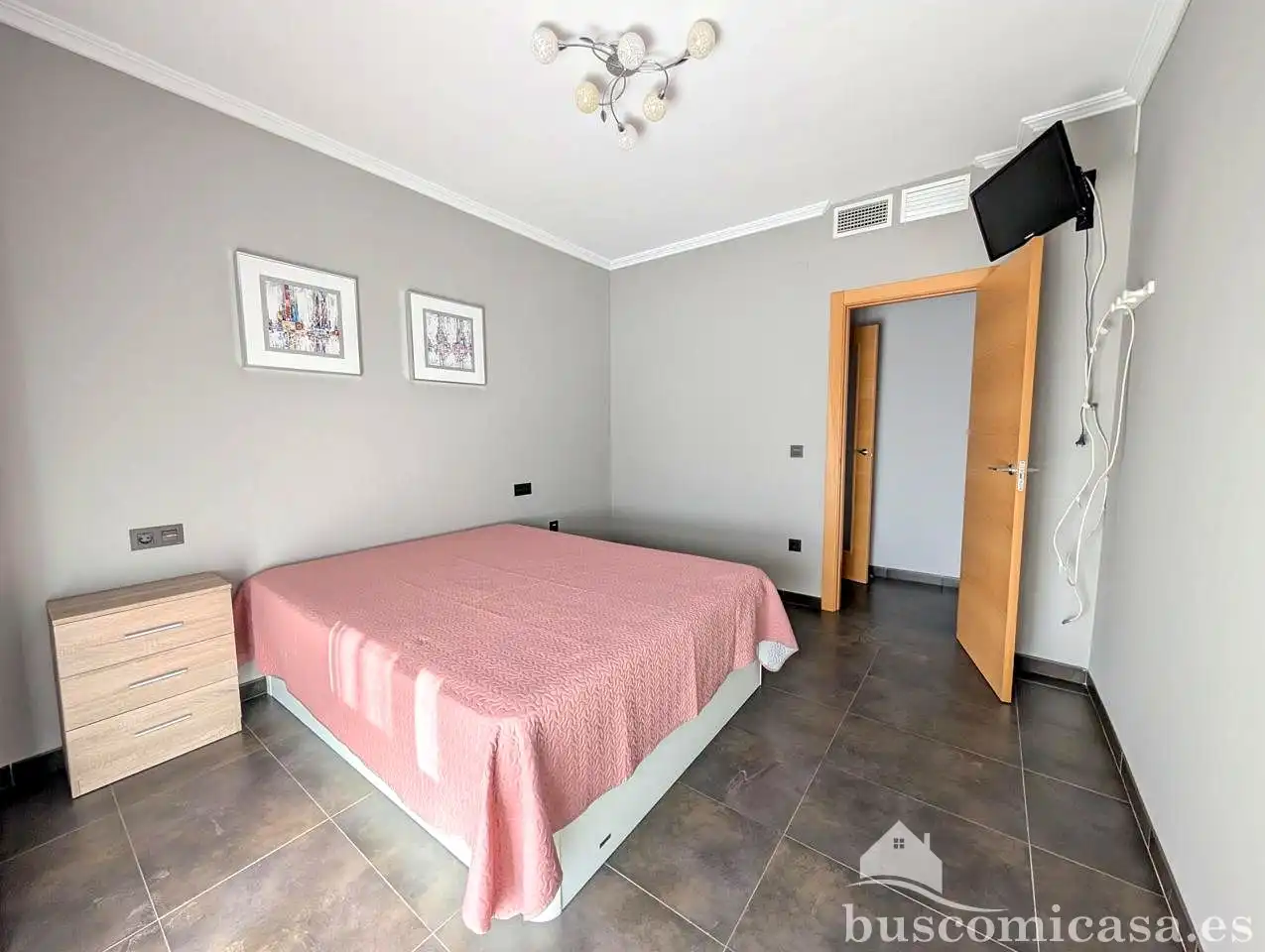 Habitación de Piso de alquiler en Linares con Aire acondicionado, Terraza y Amueblado