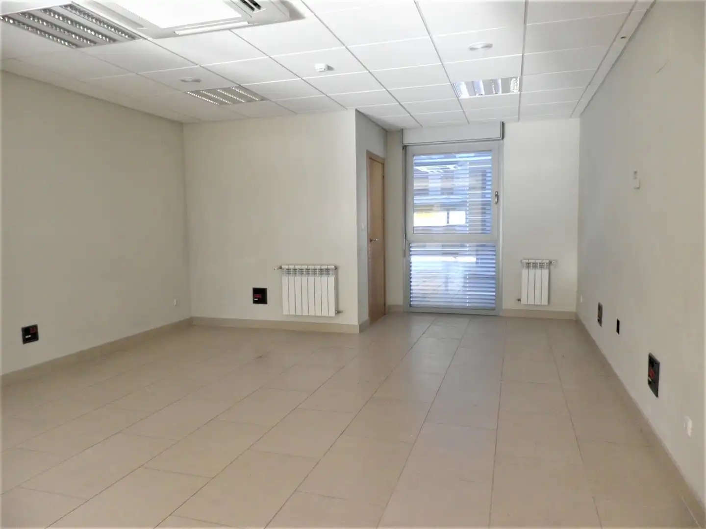 Oficina en venta en N/A, Camino de Ronda