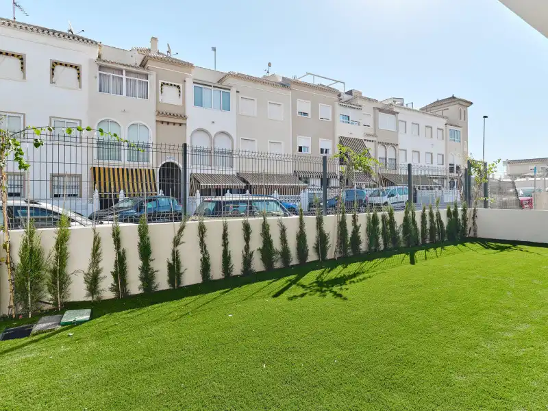Bungalow avec piscine à vendre à Calle Ramón Rubial, 30, imagen 6