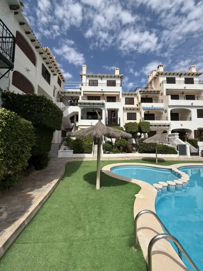 Apartament amb piscina en venda a Orihuela Costa, imagen 23