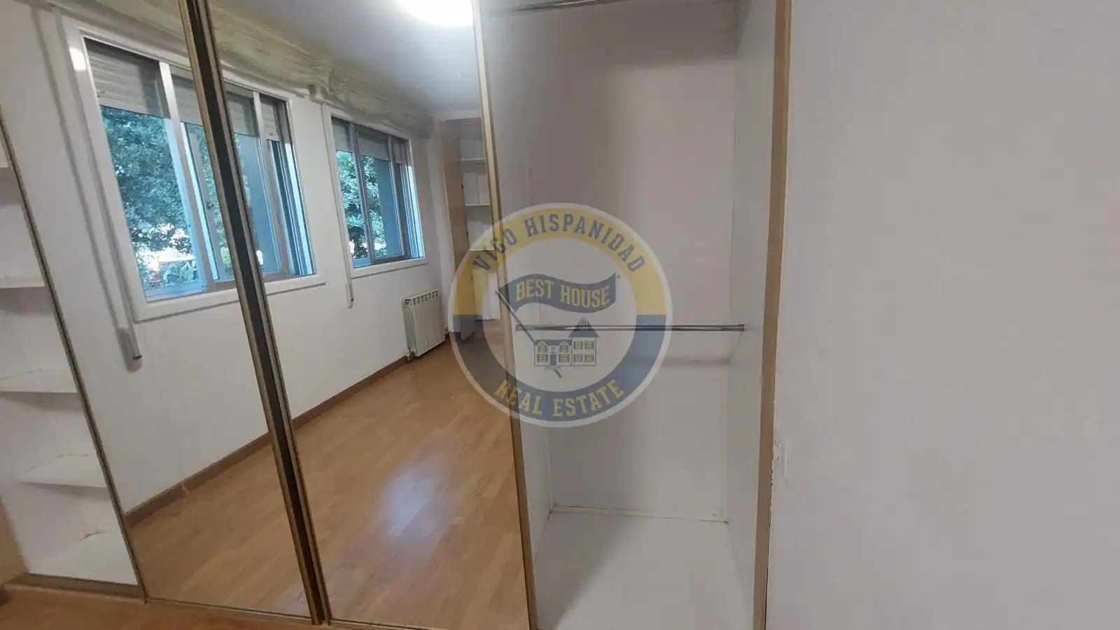 Habitación de Piso en venta en Vigo  con Calefacción