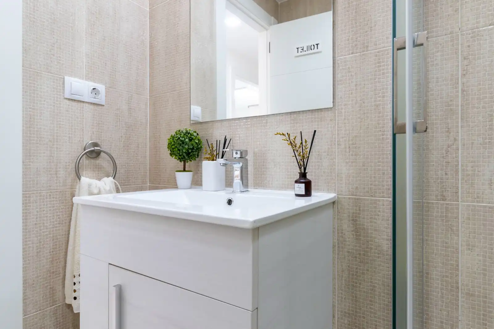 Bathroom of Flat for sale in Santa Pola  with Furnished and Community pool