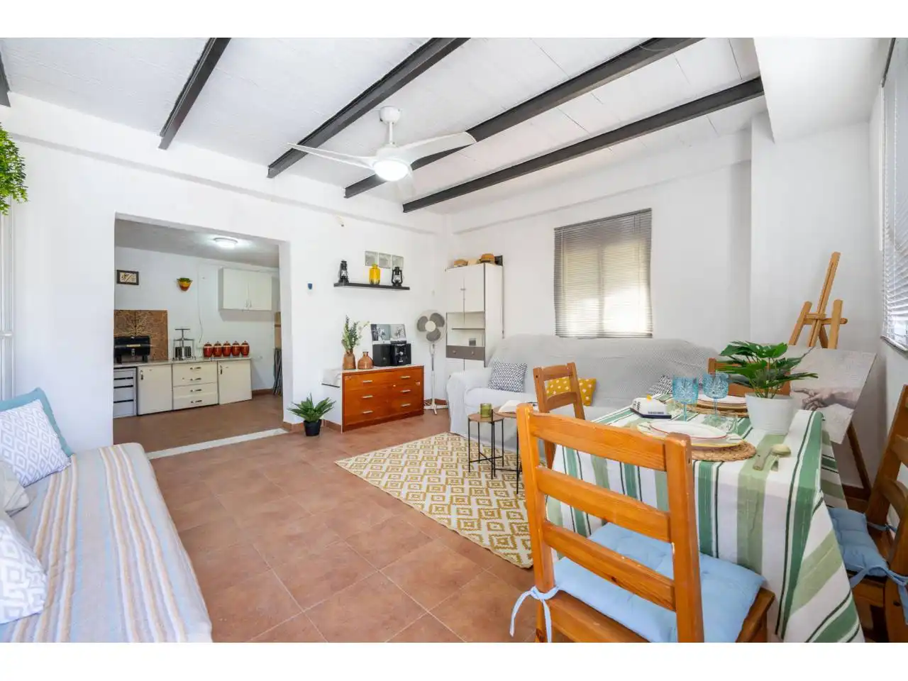 Sala de estar de Finca rústica en venta en Felix con Jardín privado, Terraza y Amueblado