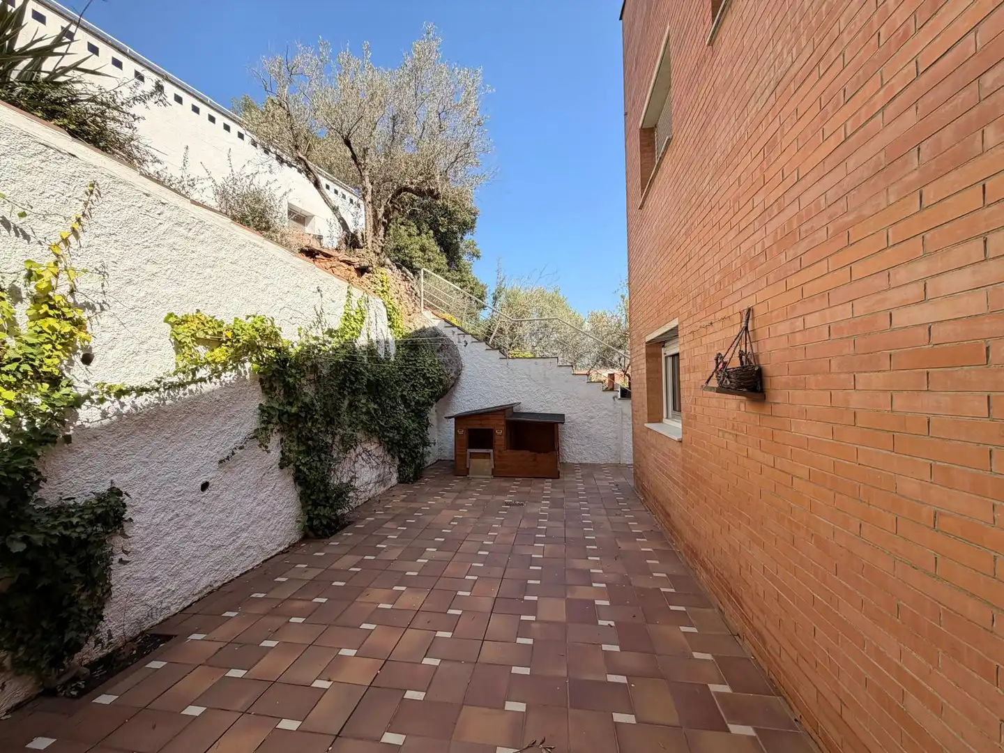 Exterior view of Houses for sale in Castellar del Vallès  with Air Conditioner, Heating and Private garden