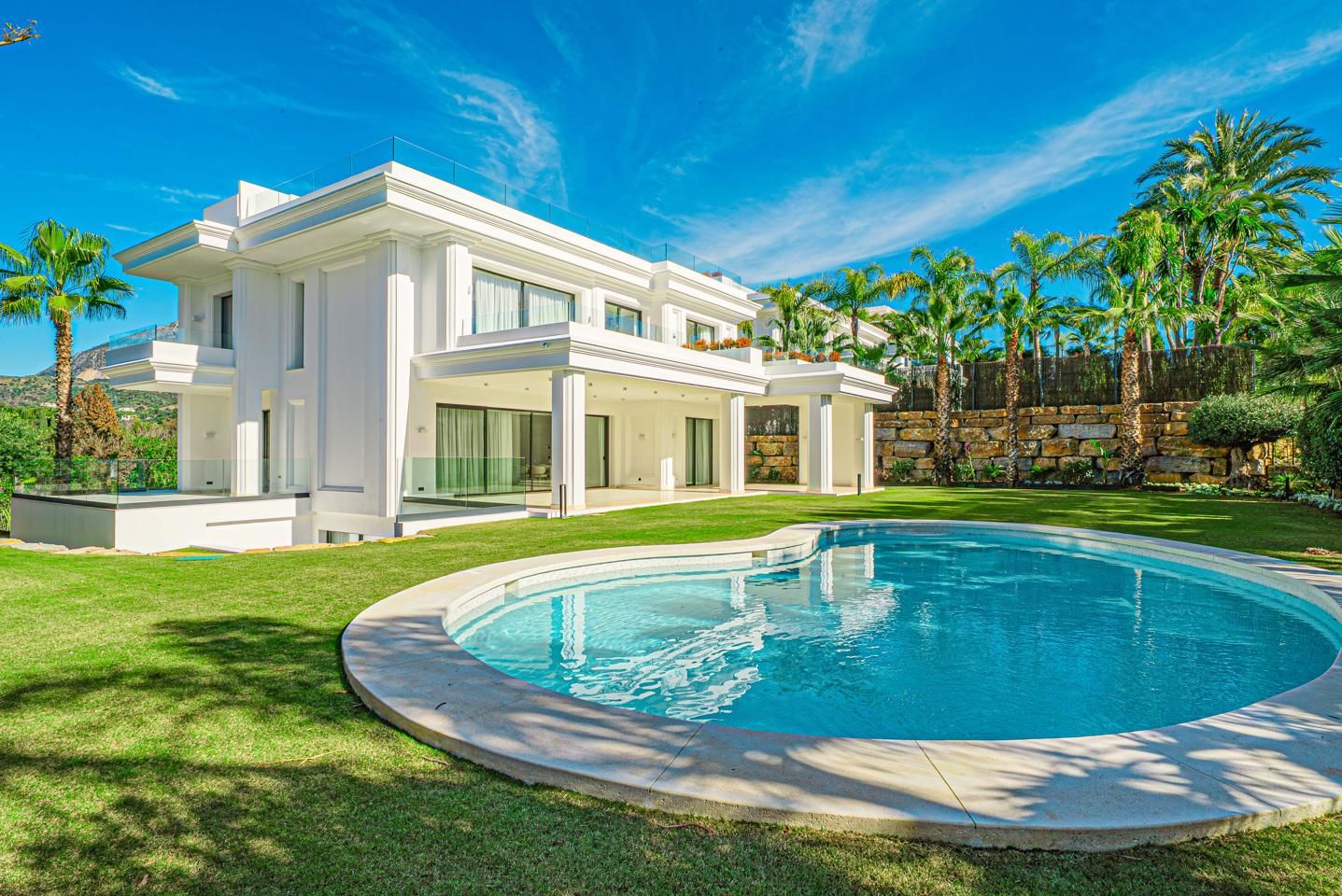 Jardí de Casa o xalet en venda en Marbella amb Aire condicionat, Calefacció i Jardí privat