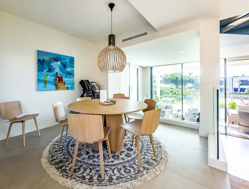 Esszimmer von Haus oder Chalet zum Verkauf in Marbella mit Klimaanlage, Heizung und Privatgarten