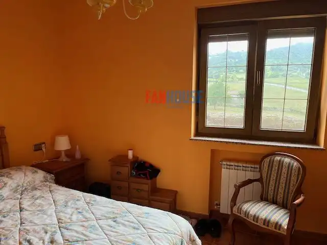 Bedroom of Houses for sale in Villaviciosa  with Heating, Private garden and Terrace