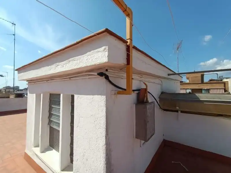 Vista exterior de Piso en venta en Viladecans con Terraza