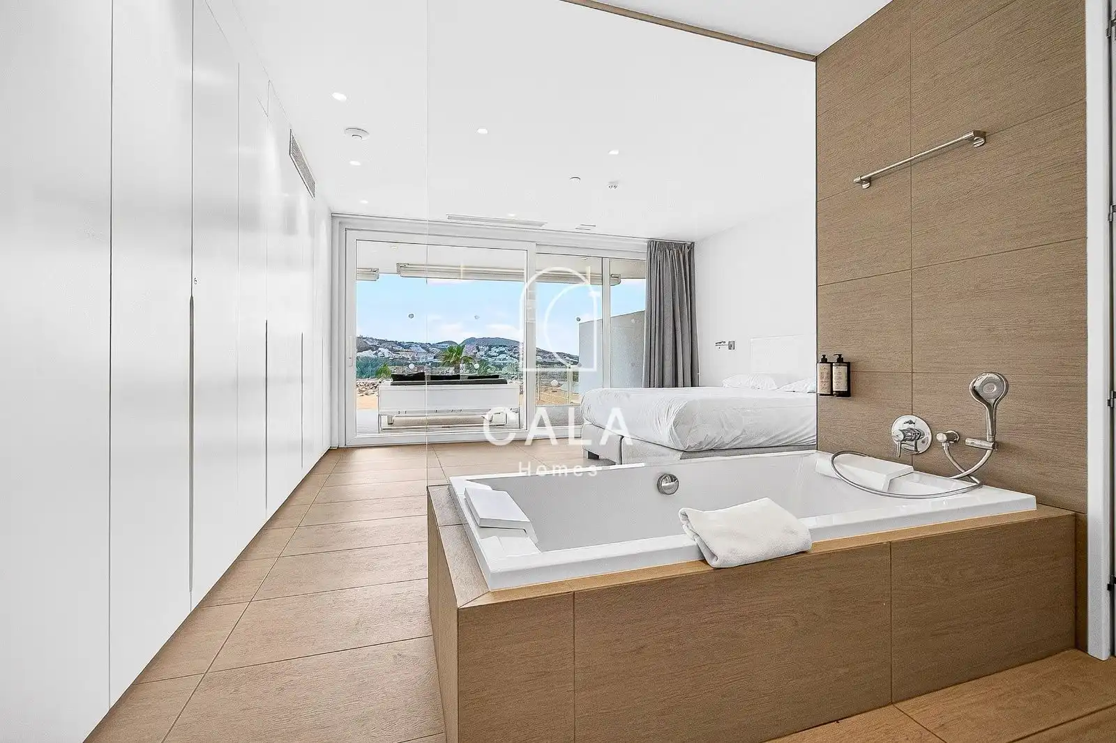 Dormitori de Apartament en venda en Adeje amb Aire condicionat, Calefacció i Terrassa