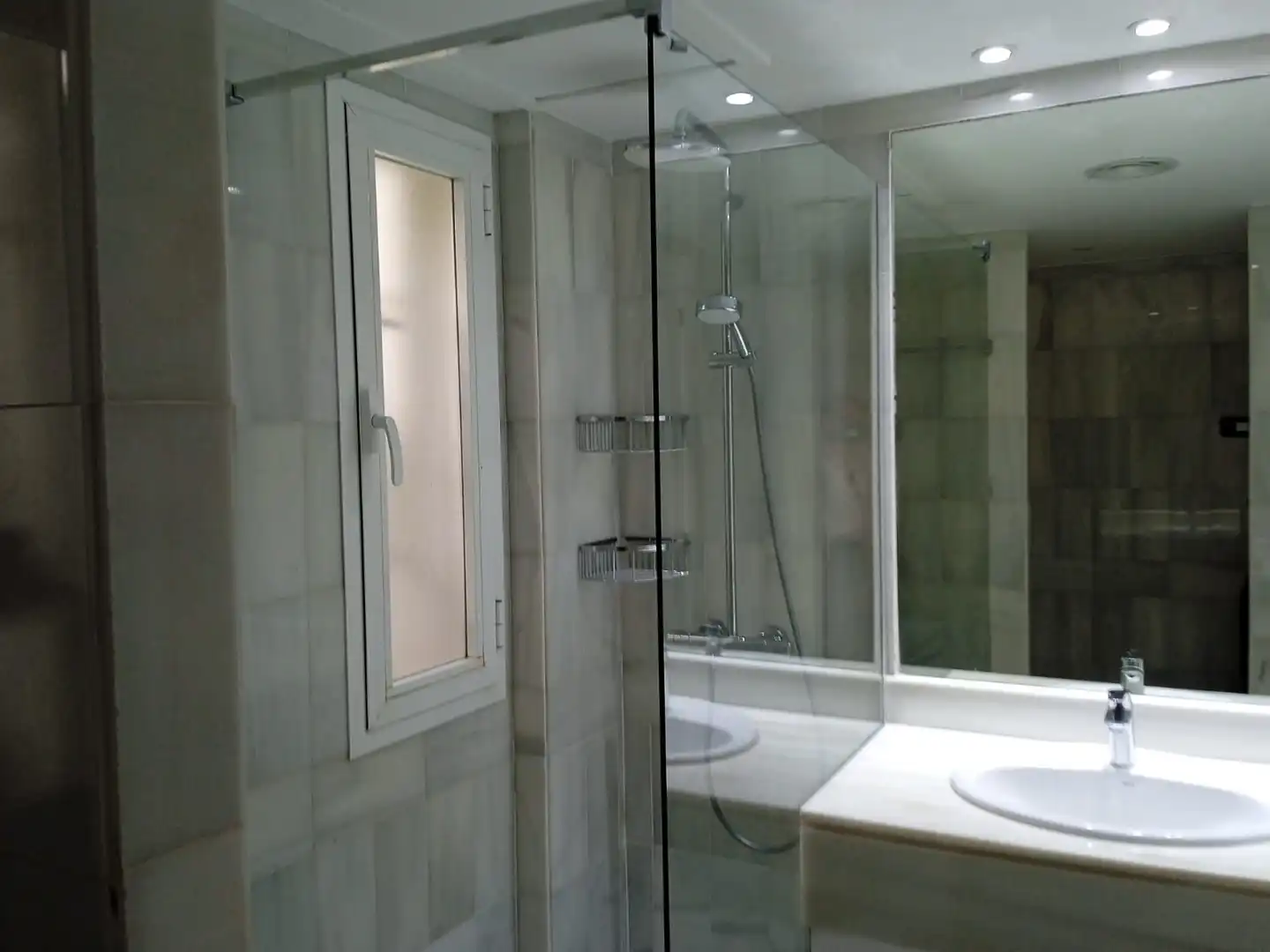 Apartamento con piscina en alquiler en Manzana-2, imagen 26