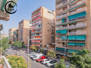 Appartamento con balcone in vendita a Zaidín