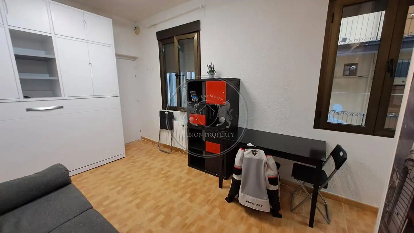 Estudio de alquiler en Madrid con Calefacción y Amueblado