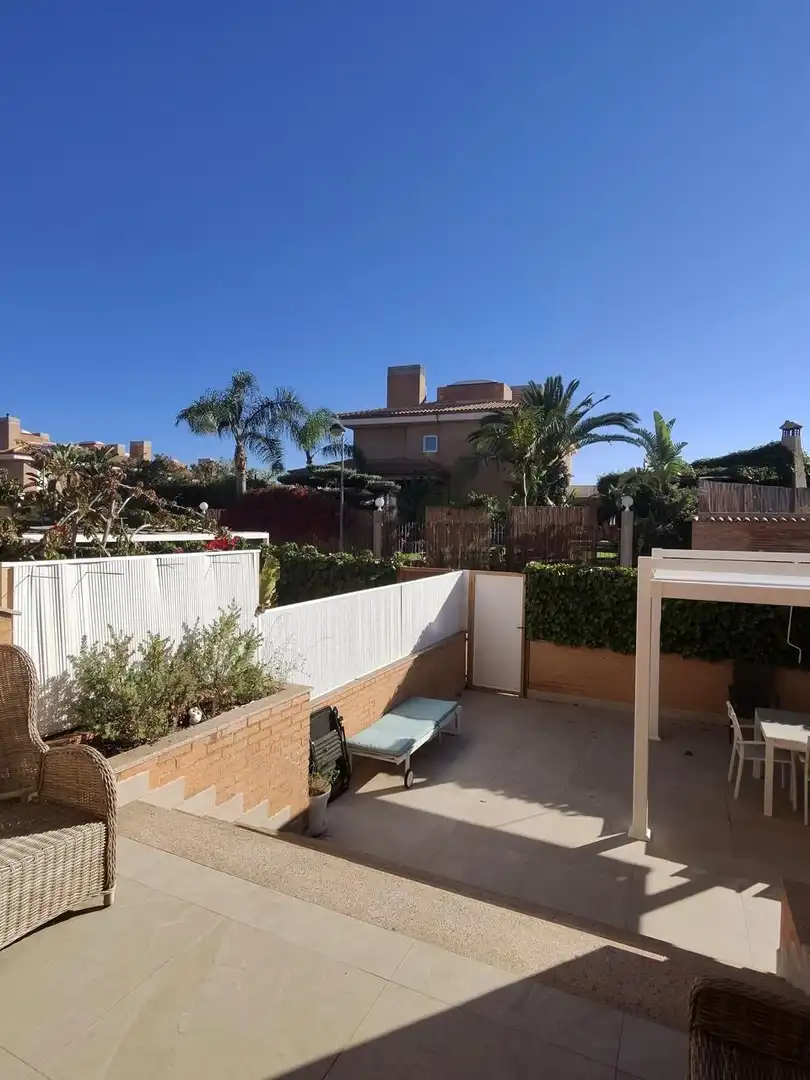 Jardí de Casa adosada en venda en Sant Joan d'Alacant