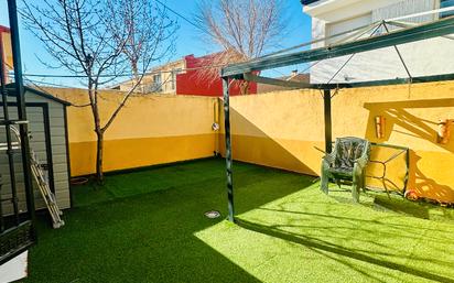 Terrace of Single-family semi-detached for sale in Yuncler  with Air Conditioner, Heating and Private garden