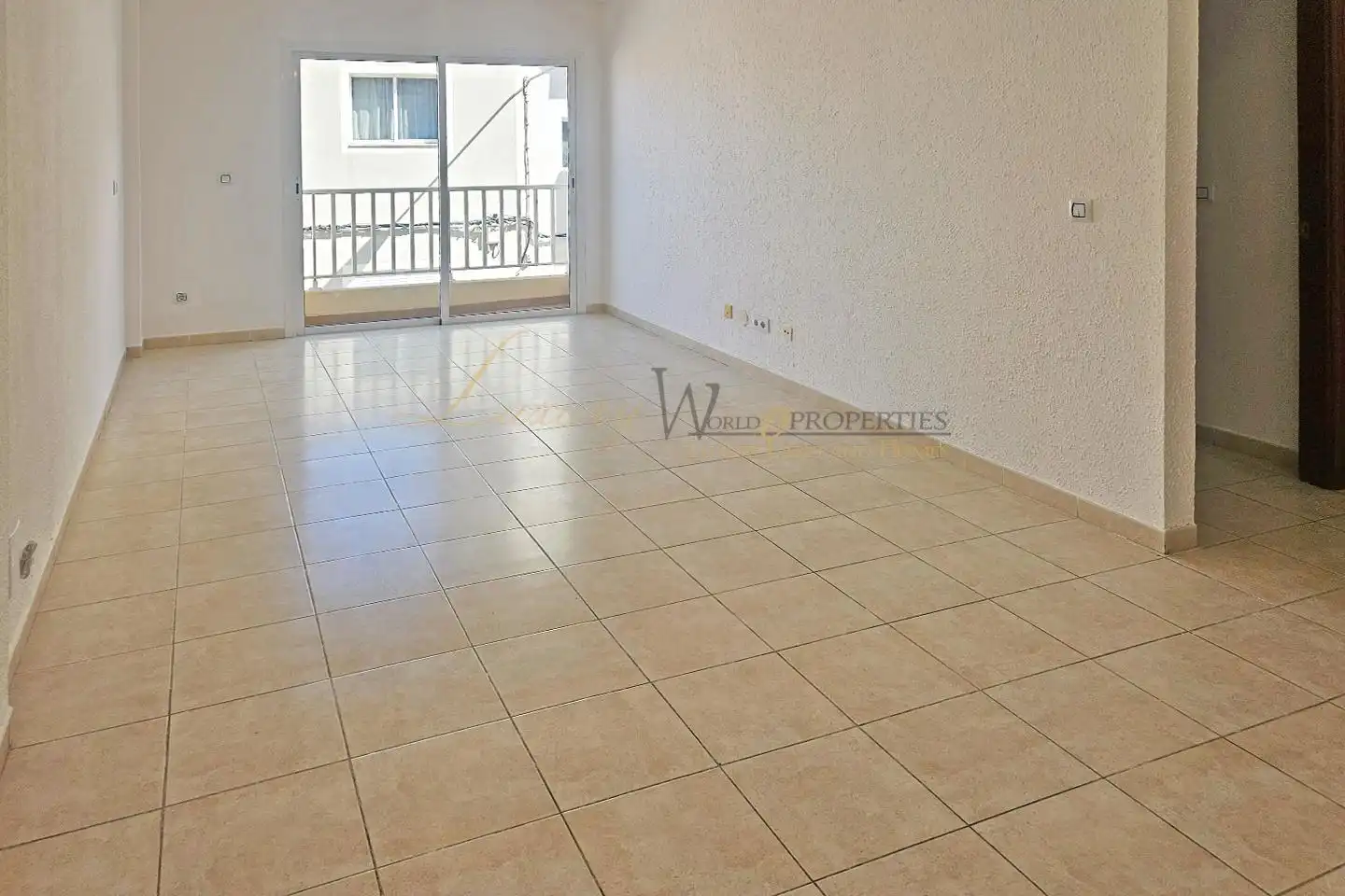 Sala de estar de Apartamento en venta en Arona con Terraza y Trastero