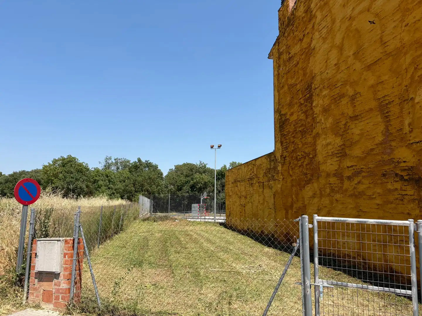 Terreny residencial en venda a del Bosc 9