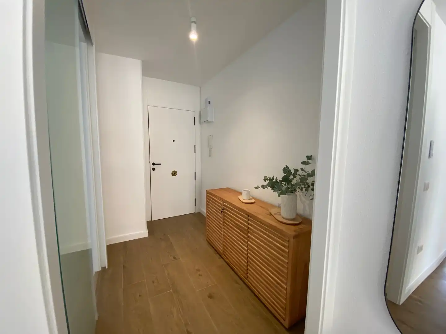 Piso de alquiler en Alicante / Alacant con Aire acondicionado, Calefacción y Jardín privado