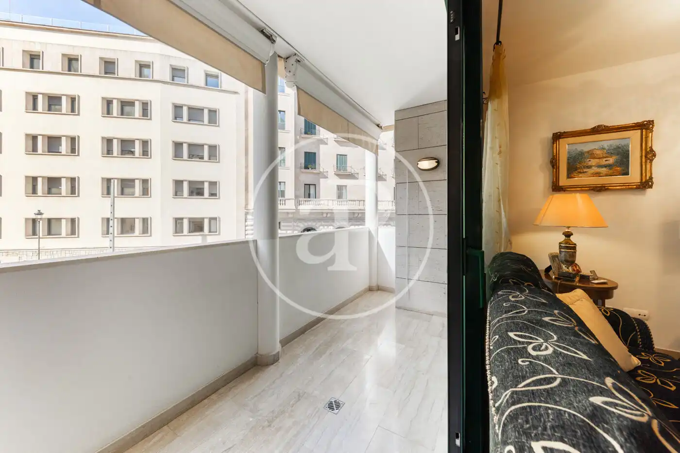 Außenansicht von Wohnung zum Verkauf in  Palma de Mallorca mit Klimaanlage, Heizung und Privatgarten