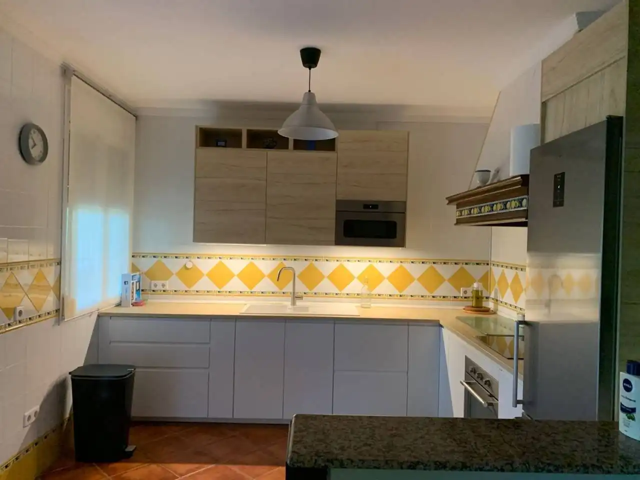 Cocina de Casa o chalet en venta en Carmona con Aire acondicionado, Jardín privado y Terraza