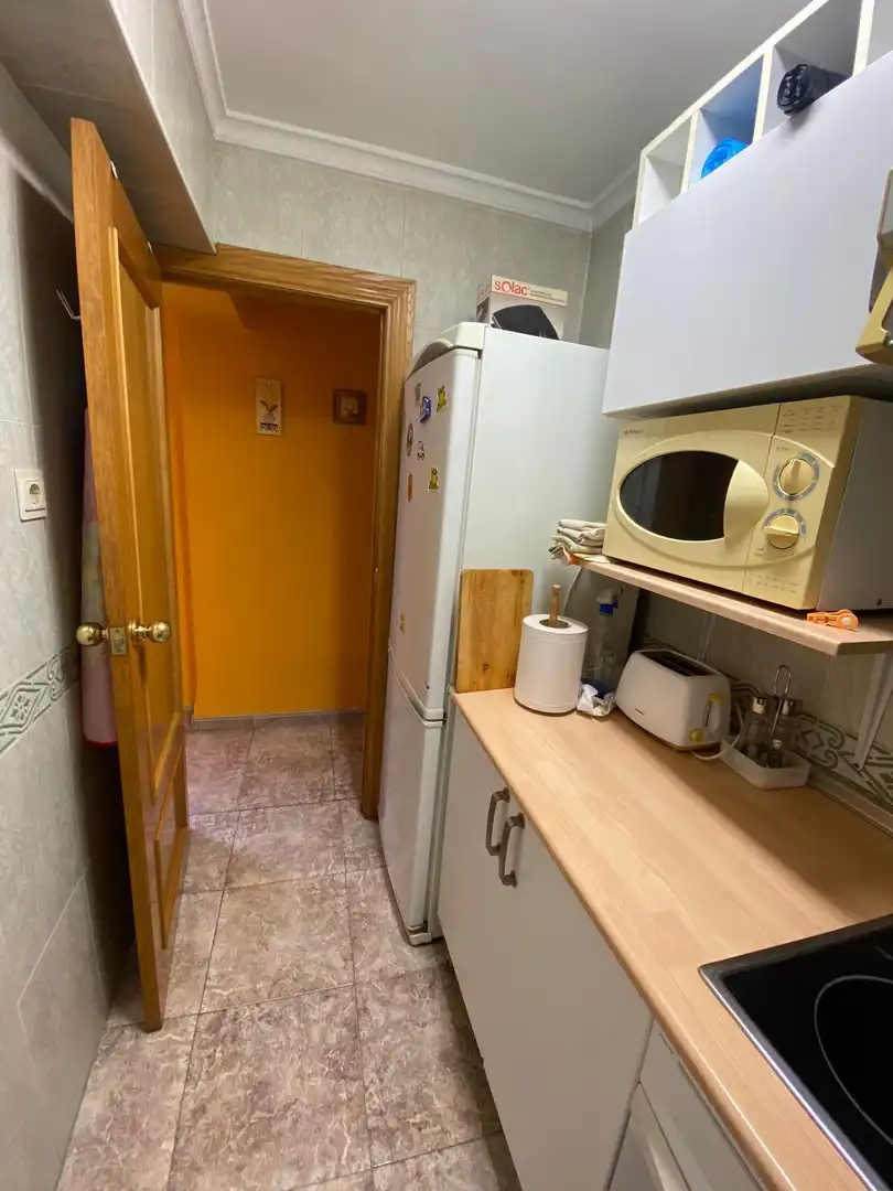 Kitchen of Flat for rent in Granada  with Air Conditioner, Heating and Furnished