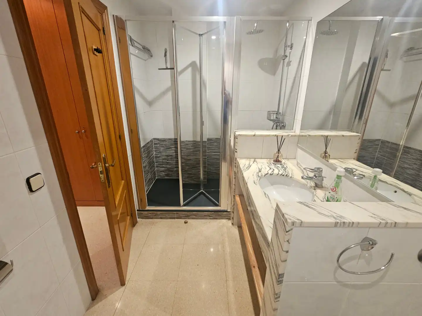 Baño de Piso de alquiler en Sant Quirze del Vallès con Aire acondicionado, Calefacción y Trastero