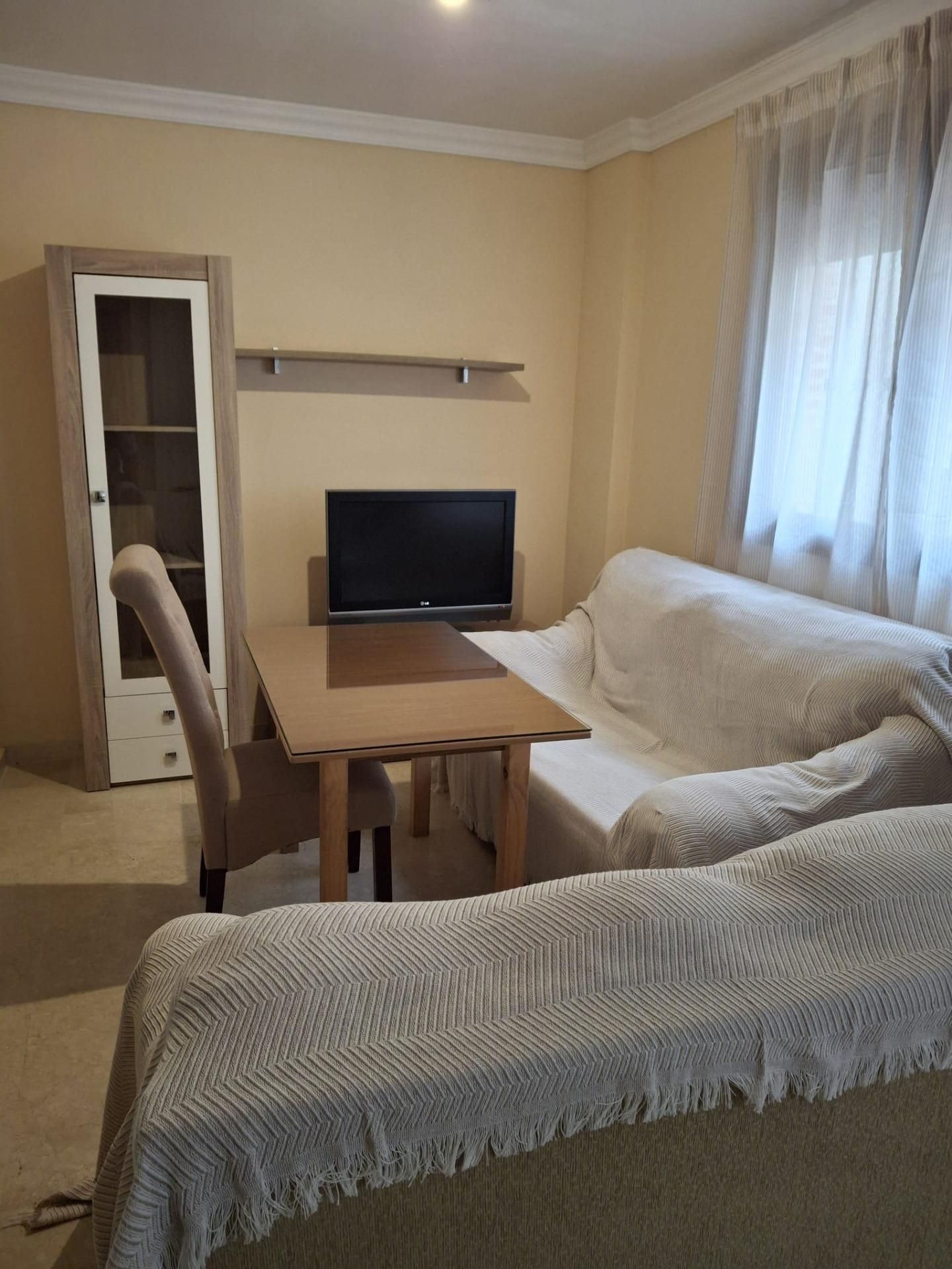 Living room of Flat to rent in Antequera  with Air Conditioner