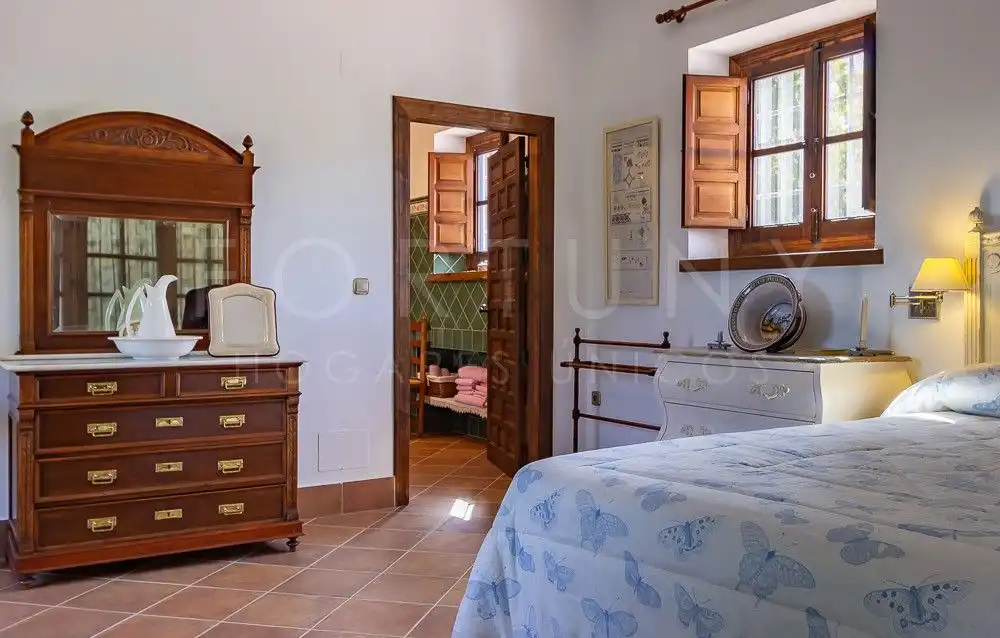 Dormitori de Finca rústica en venda en Archidona amb Calefacció, Jardí privat i Terrassa