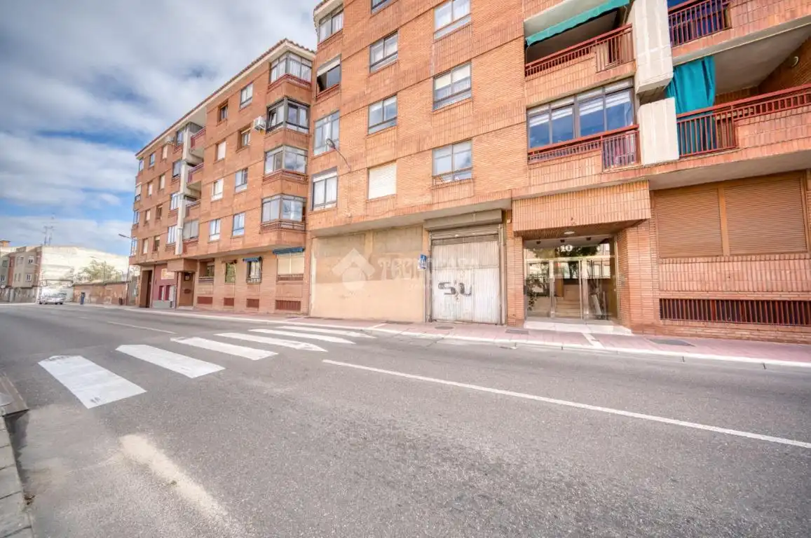 Vista exterior de Pis en venda en Medina del Campo