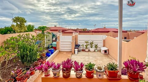 Foto 2 de Casa adosada en venta en Castillo 3 Fase E, Caleta de Fuste, Antigua