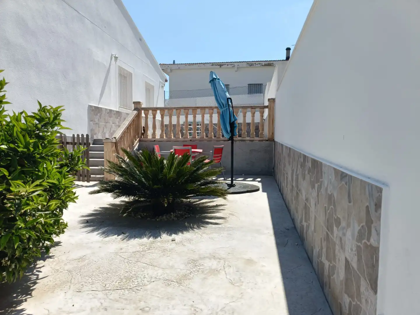 Terrassa de Casa adosada de lloguer en Montserrat amb Calefacció, Jardí privat i Parquet