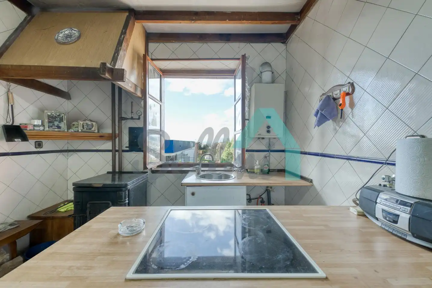 Kitchen of Buildings for sale in Oviedo 