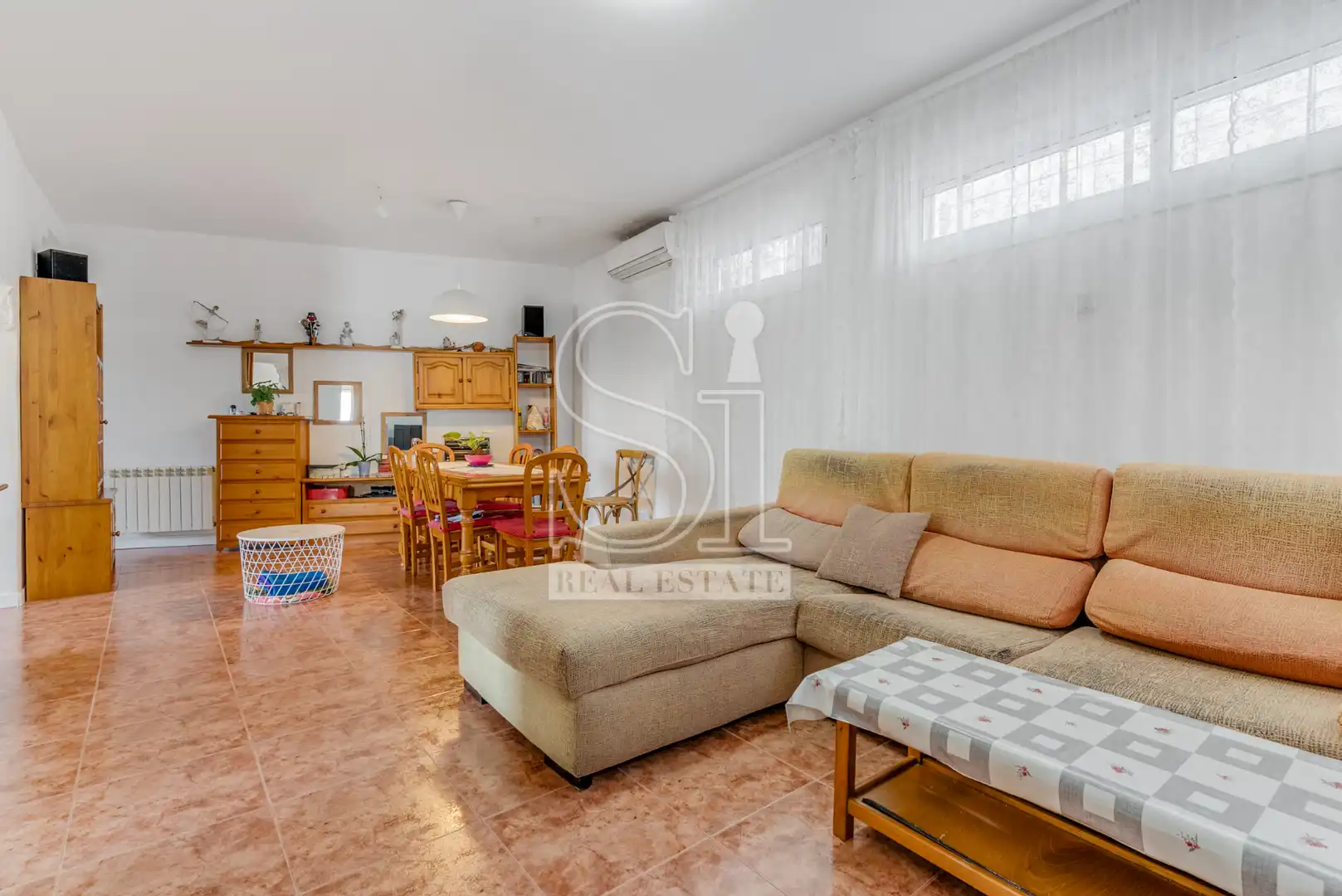 Living room of Houses for sale in Montcada i Reixac  with Air Conditioner, Heating and Private garden
