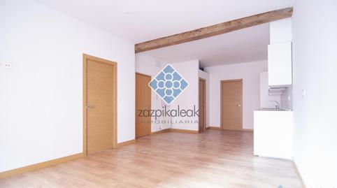 Foto 2 de Pis en venda a Iturribide , Iturralde, Bizkaia