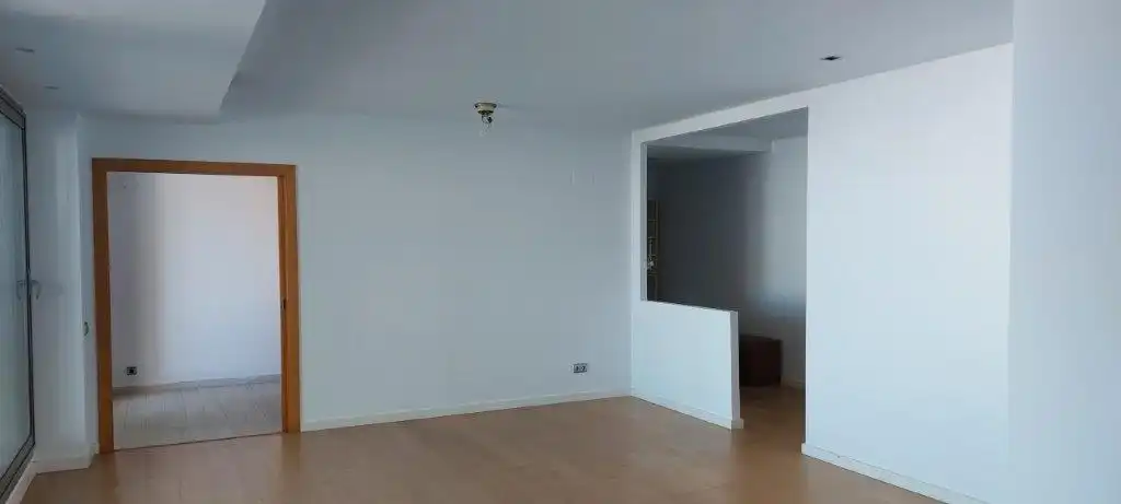 Sala d'estar de Dúplex en venda en Sant Pere de Ribes amb Aire condicionat, Calefacció i Jardí privat