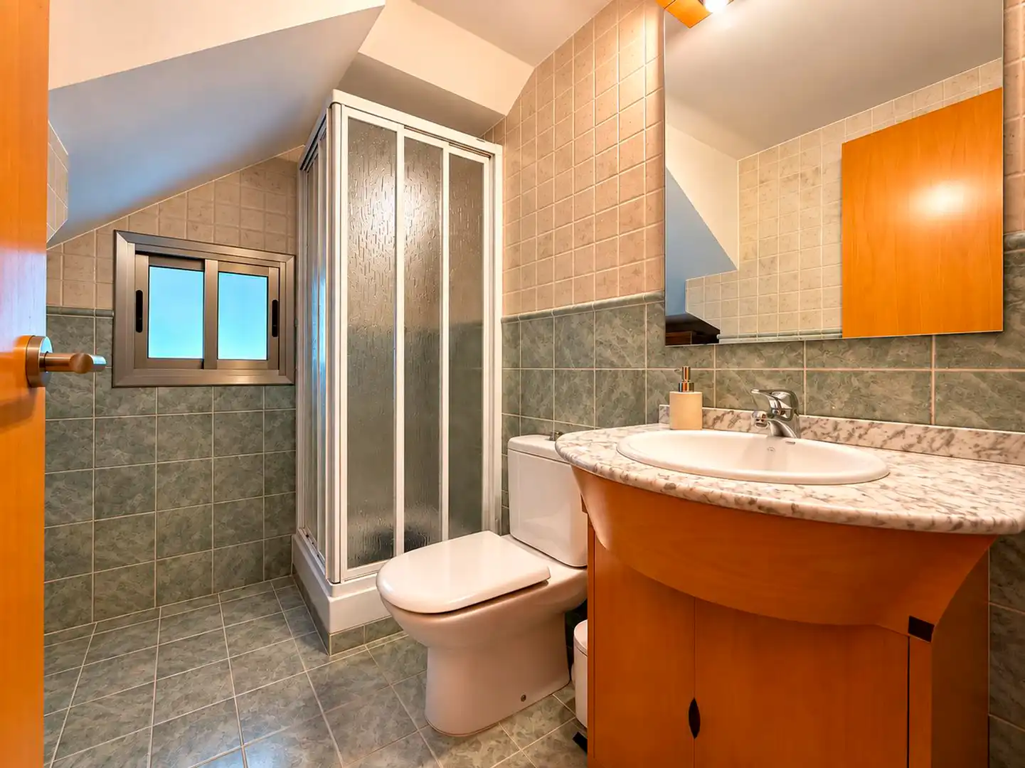 Casa amb terrassa en venda a Corbera de Llobregat, imagen 39