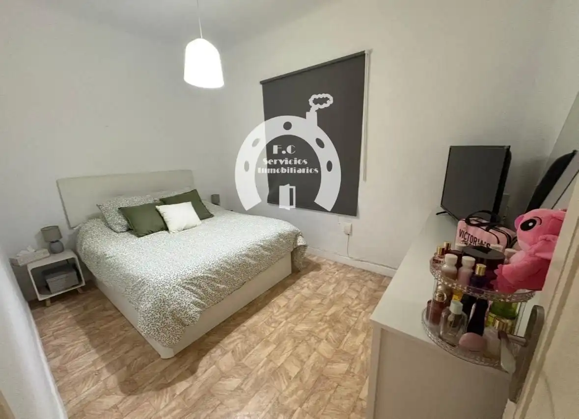 Schlafzimmer von Wohnung zum Verkauf in Elche / Elx