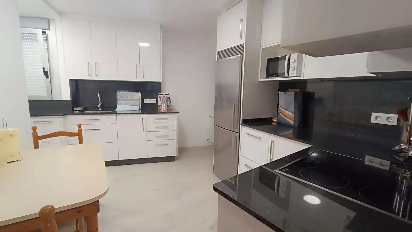 Kitchen of Flat for rent in Pontevedra Capital 